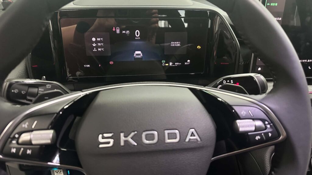 VW Škoda EVO數位儀表DSG溫度開通|三溫同屏解析 4 Škoda EVO數位儀表開通DSG變速箱溫度與機油冷卻液三溫同屏實照